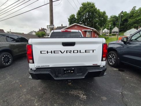 Used 2024 Chevrolet Colorado Trail Boss w/ Advanced Trailering Package AWD/4WD image 6