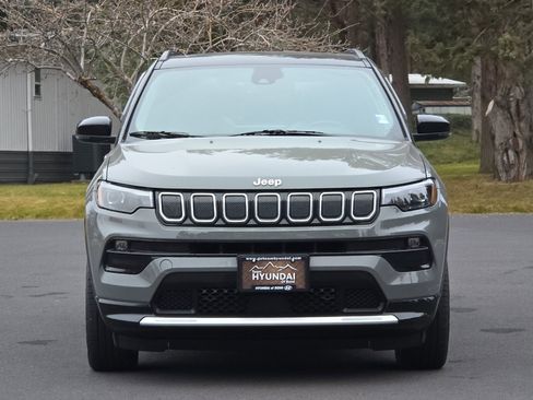 Used 2022 Jeep Compass Limited w/ Elite Group image 10