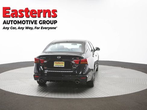 Used 2023 Nissan Altima 2.5 SR w/ SR Premium Package AWD/4WD image 39