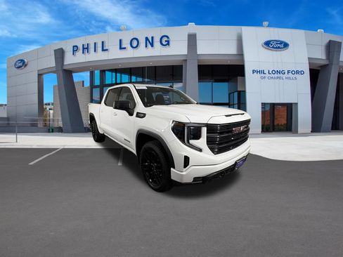 Used 2024 GMC Sierra 1500 Elevation w/ X31 Off-Road Package AWD/4WD image 7