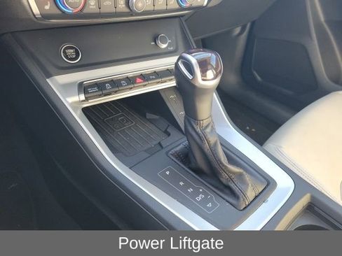 Used 2024 Audi Q3 2.0T Premium image 6