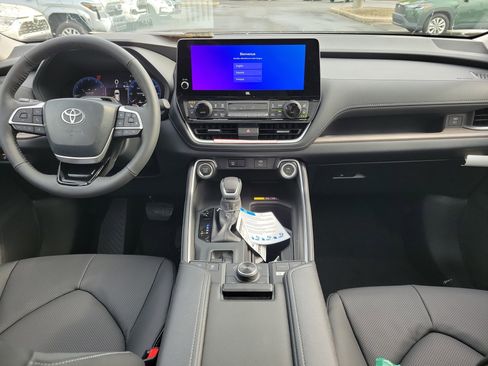 New 2026 Toyota Grand Highlander AWD image 7