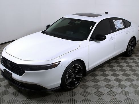 New 2026 Honda Accord SE image 3