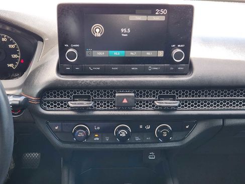 Used 2024 Honda HR-V Sport image 16