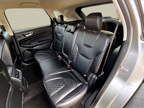 Certified 2024 Ford Edge Titanium image 26