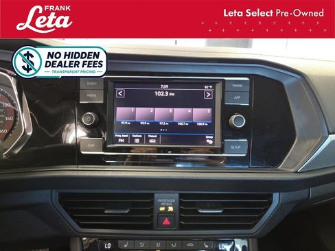 Used 2019 Volkswagen Jetta SE FWD image 11