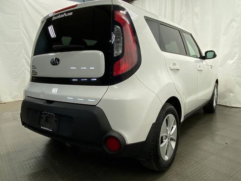 Used 2016 Kia Soul FWD image 9