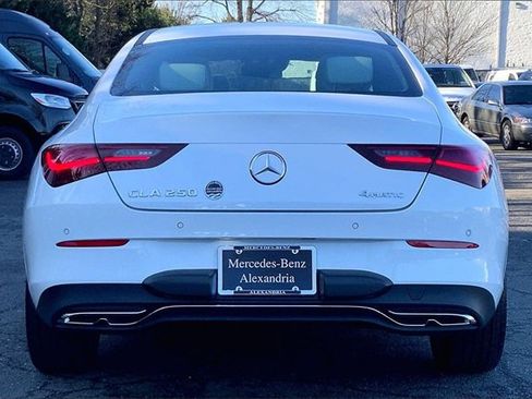 Used 2025 Mercedes-Benz CLA 250 4MATIC image 3