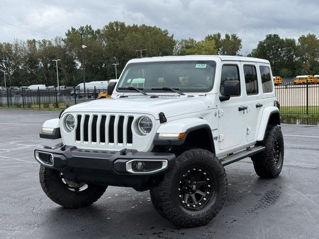 Used 2018 Jeep Wrangler Unlimited Sahara AWD/4WD image 2