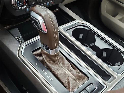 Used 2019 Ford F150 Limited w/ Trailer Tow Package image 12