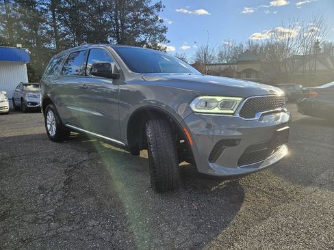 Used 2023 Dodge Durango SXT Launch Edition image 7