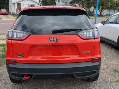 Used 2021 Jeep Cherokee Trailhawk AWD/4WD image 6