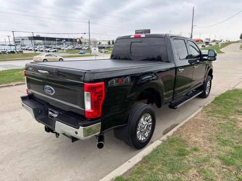 Used 2018 Ford F250 Lariat w/ Chrome Package AWD/4WD image 5