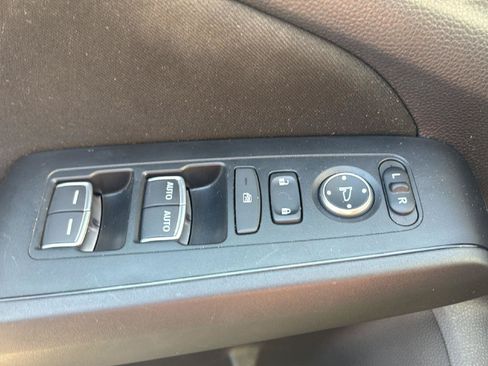 Used 2022 Honda Civic LX image 10