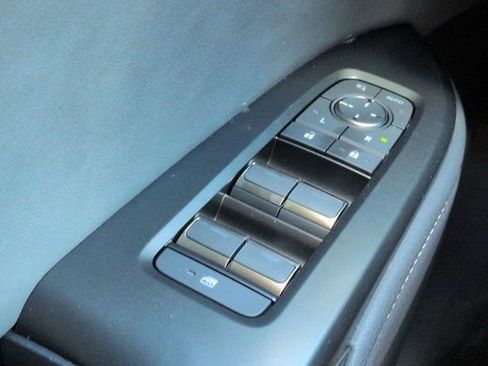 New 2026 Lexus RZ 350e 2WD image 24