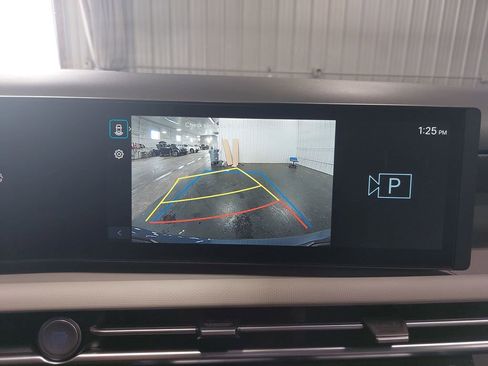 Used 2025 Hyundai Tucson SEL AWD/4WD image 24