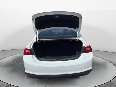 Used 2024 Chevrolet Malibu LT FWD image 4