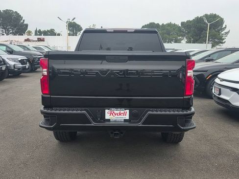 Used 2021 Chevrolet Silverado 1500 Custom RWD image 7