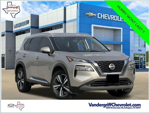 Used 2021 Nissan Rogue SL FWD image 1