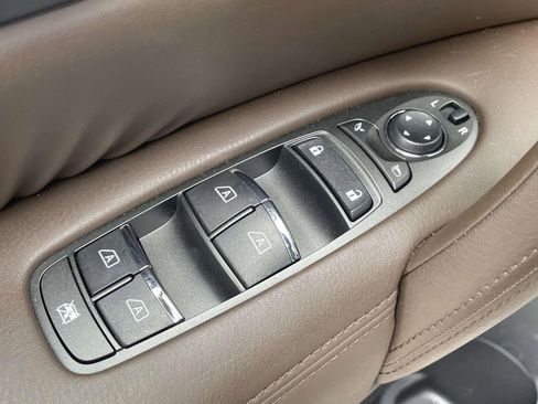 Used 2024 Nissan Armada Platinum w/ Cargo Package image 19