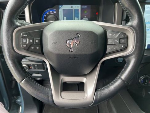 Used 2022 Ford Bronco Outer Banks image 20