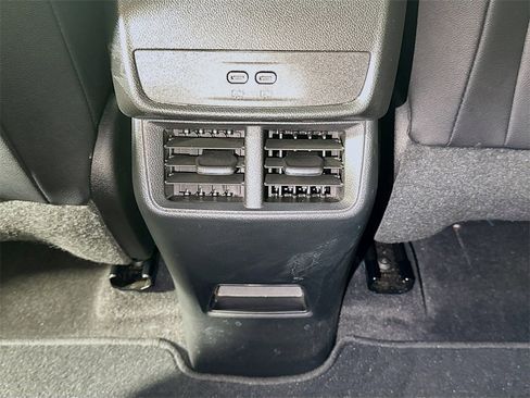 Certified 2025 Chevrolet Equinox LT w/ Convenience Package II image 23