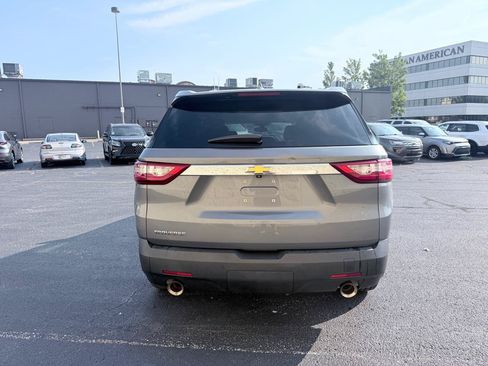 Used 2020 Chevrolet Traverse LS FWD image 4