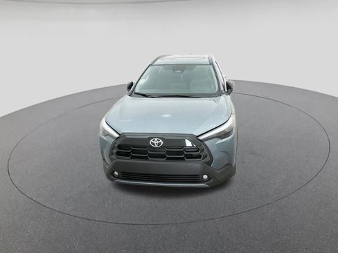 New 2026 Toyota Corolla Cross XLE w/ Convenience Package FWD image 15