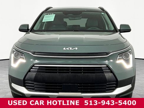 Used 2023 Kia Niro EX FWD image 2