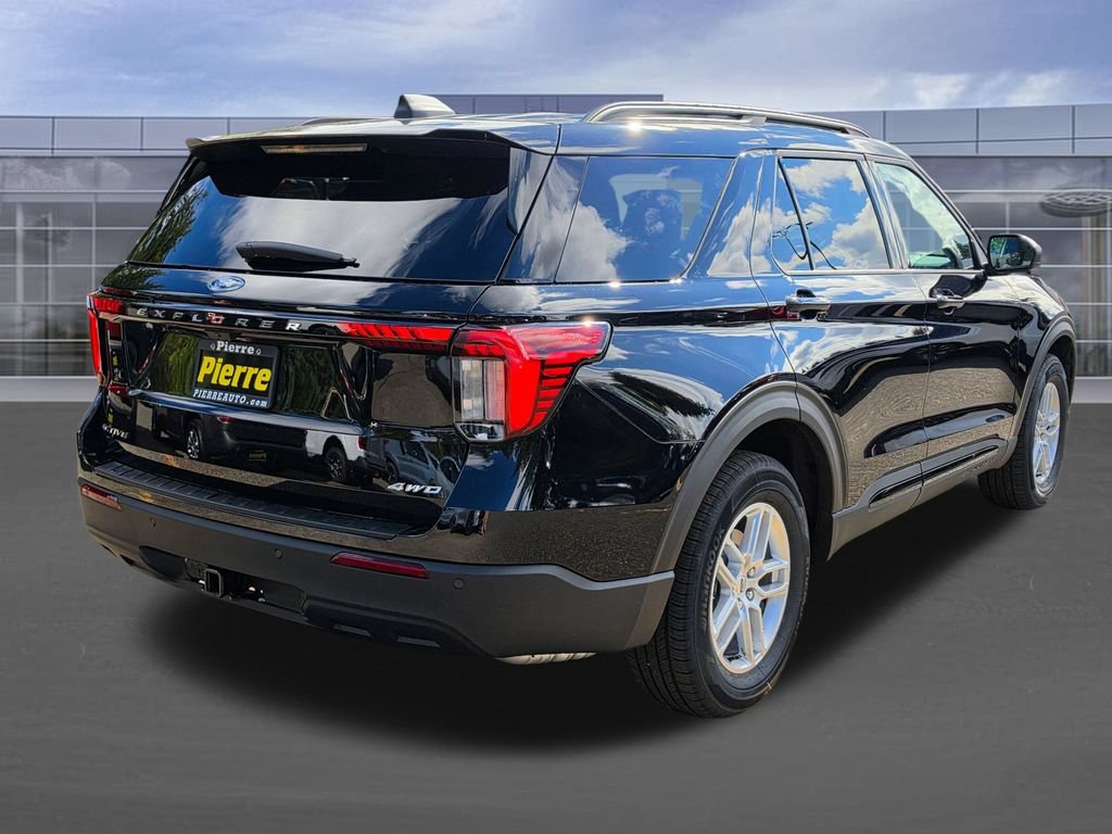 New 2026 Ford Explorer Active AWD/4WD image 5