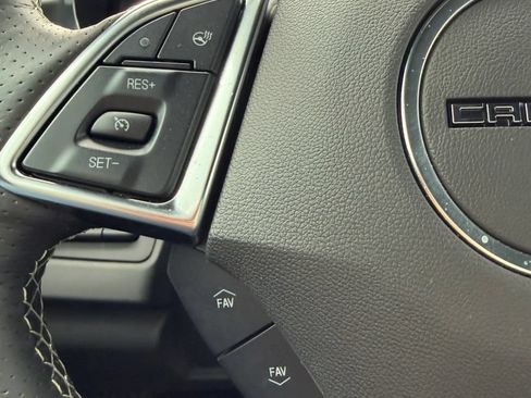 Used 2018 Chevrolet Camaro SS RWD image 21
