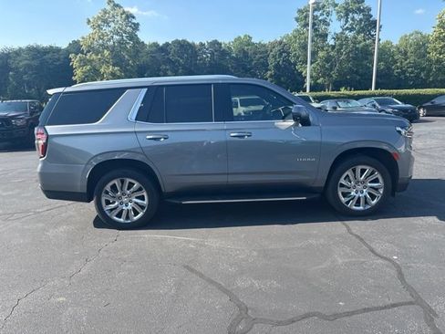 Used 2021 Chevrolet Tahoe LT w/ LT Signature Package AWD/4WD image 7