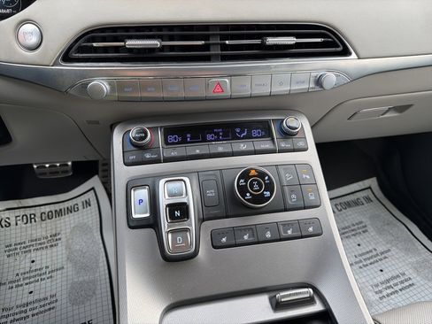 Used 2022 Hyundai Palisade Calligraphy image 33