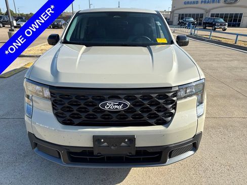 Used 2025 Ford Maverick XLT w/ XLT Luxury Package AWD/4WD image 2
