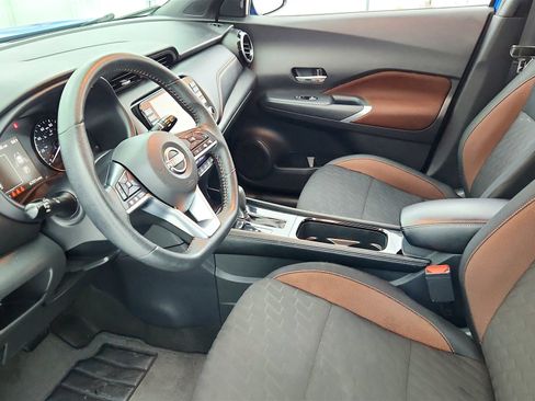 Used 2024 Nissan Kicks SR image 31