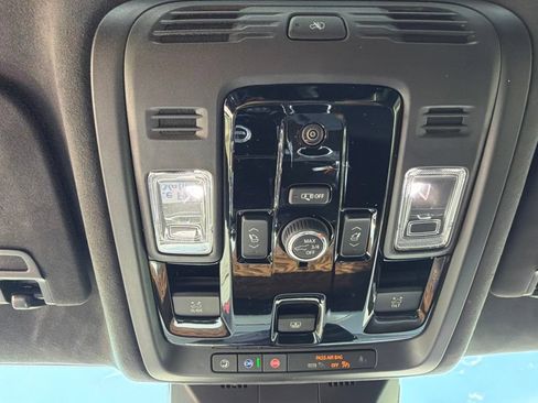 Used 2026 Cadillac Escalade Platinum Sport w/ LPO, ONYX Package AWD/4WD image 27