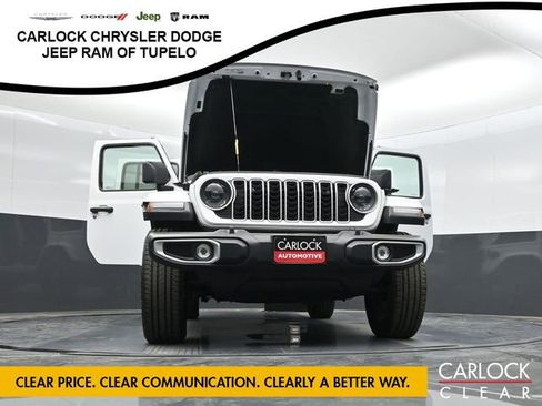 Used 2025 Jeep Wrangler Sahara image 43