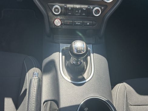 Used 2020 Ford Mustang Coupe image 10