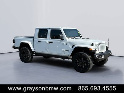Used 2021 Jeep Gladiator Overland w/ Popular Equipment Package