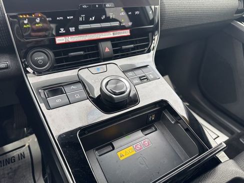 Used 2024 Toyota bZ4X XLE image 26