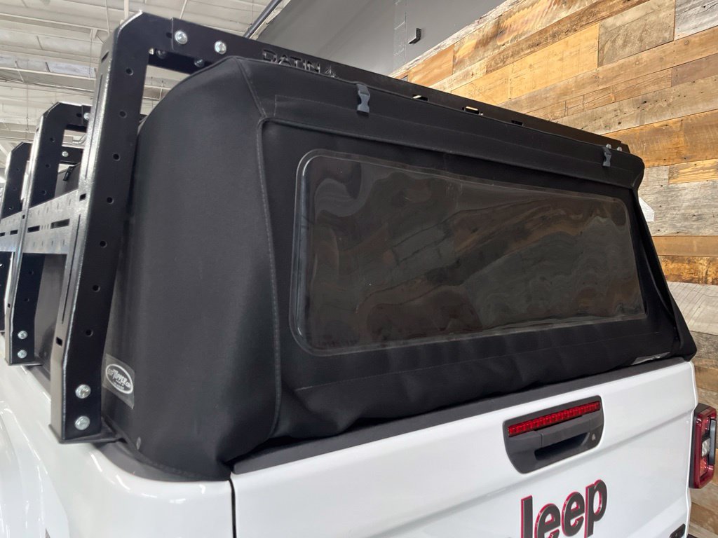 Used 2023 Jeep Gladiator Rubicon AWD/4WD image 24