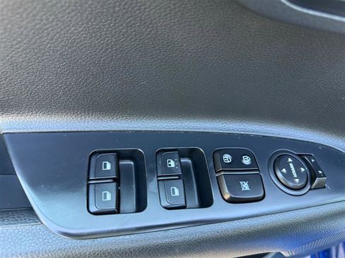 Used 2019 Kia Rio S image 11