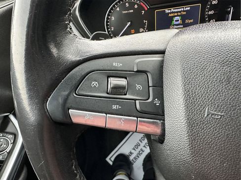 Used 2020 Cadillac XT4 Premium Luxury FWD image 18
