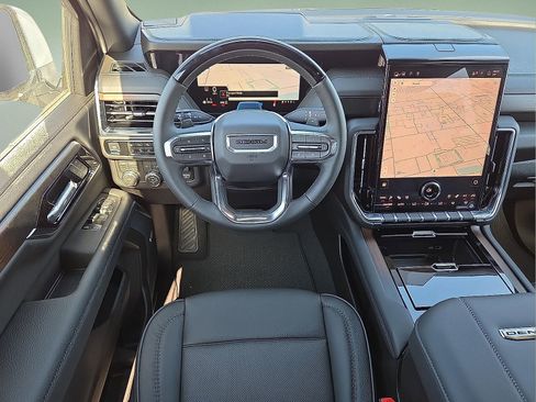 New 2026 GMC Yukon XL Denali w/ Denali Reserve Package AWD/4WD image 13