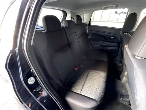 Used 2025 Mitsubishi Outlander Sport ES image 16