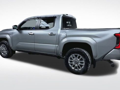Certified 2024 Toyota Tacoma Limited image 25