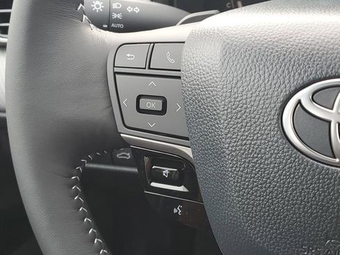 New 2026 Toyota Camry SE image 15