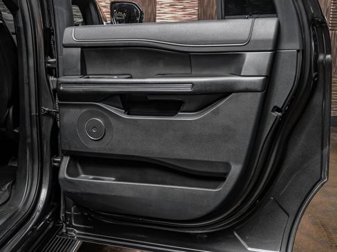 Used 2021 Ford Expedition Max XLT RWD image 56