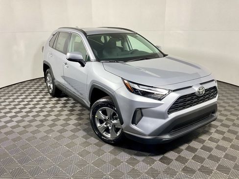 New 2025 Toyota RAV4 XLE image 5