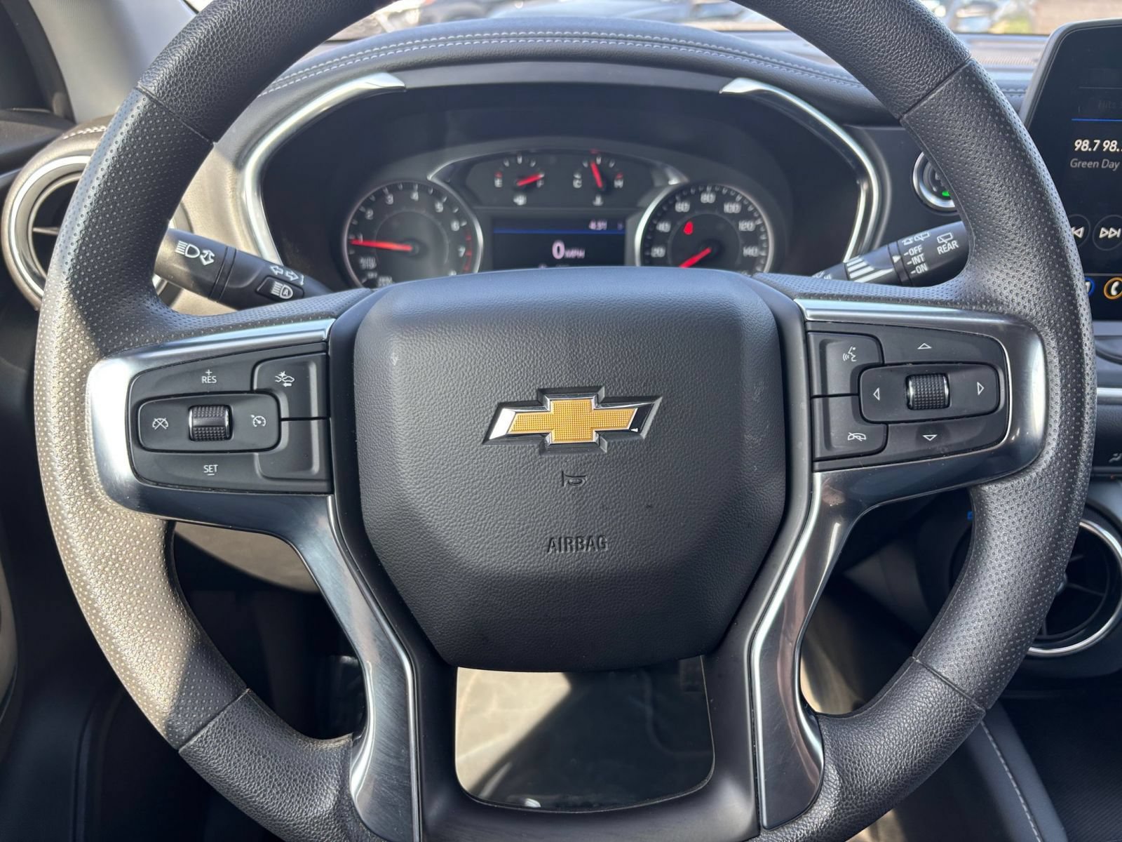 Used 2025 Chevrolet Blazer LT FWD image 28